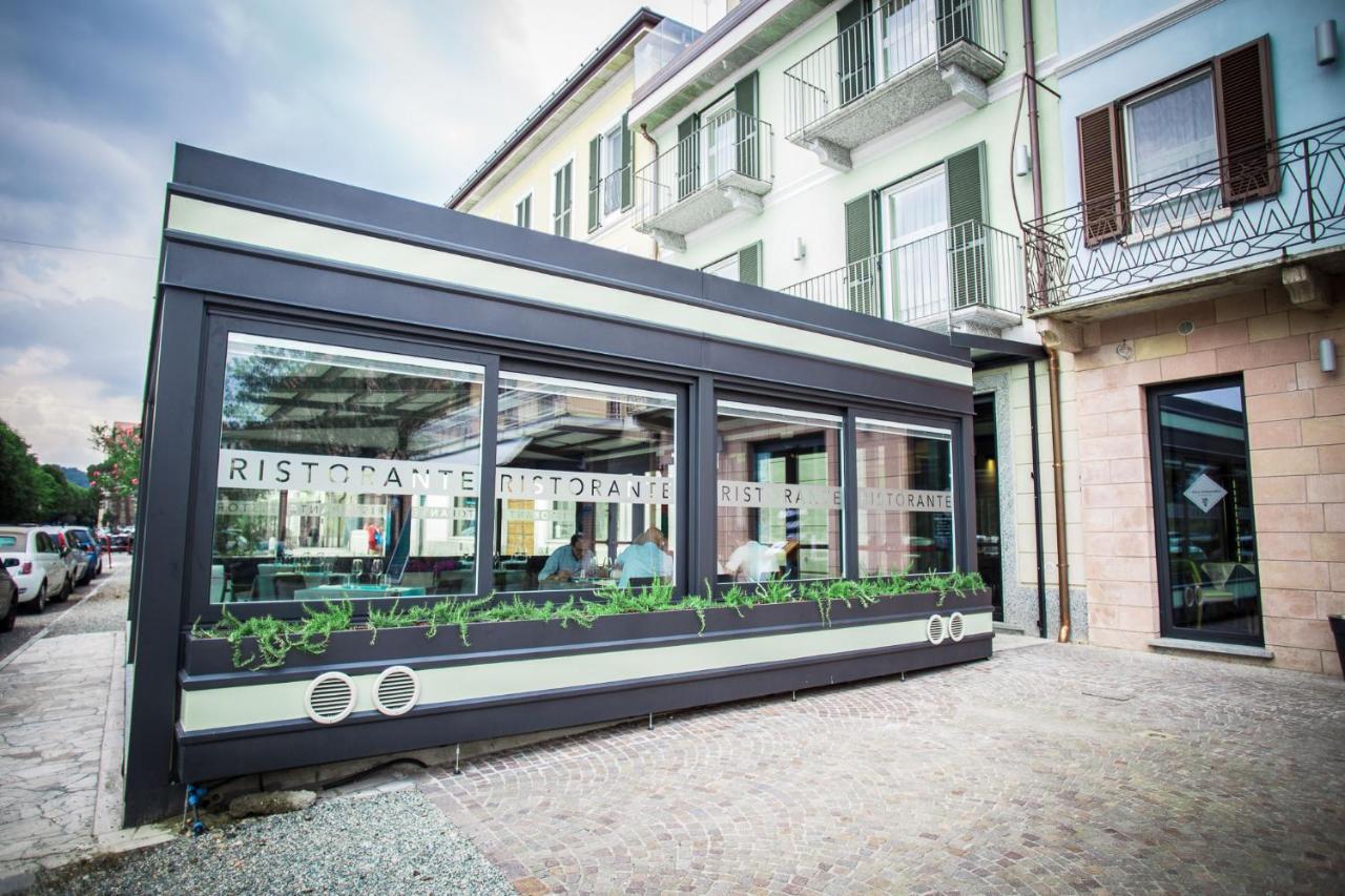 Hotel Ponti Angera Extérieur photo