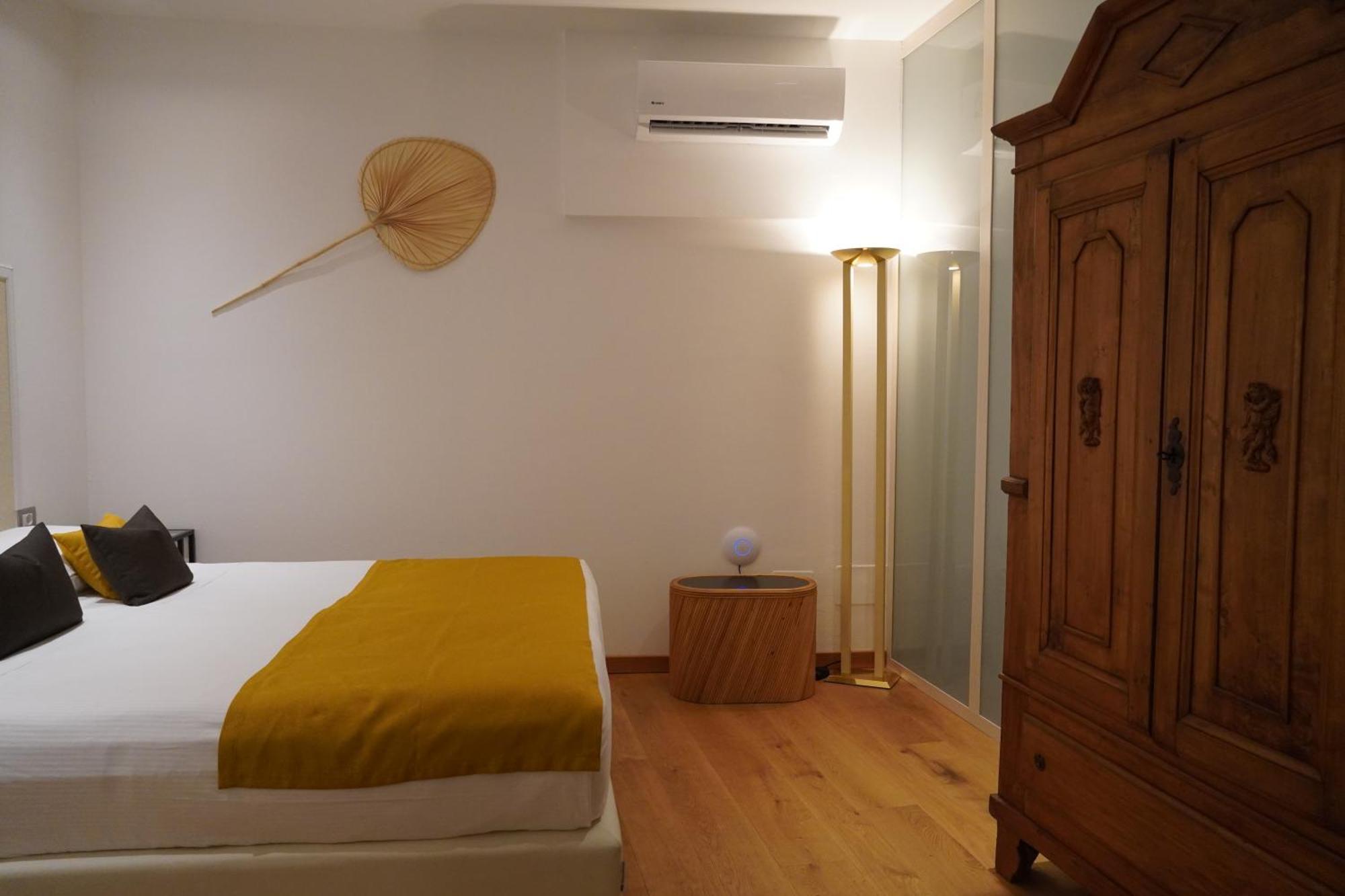 Hotel Ponti Angera Extérieur photo