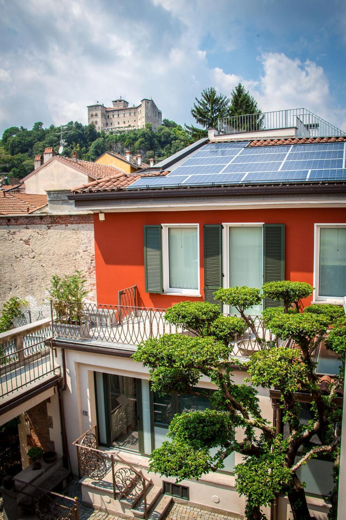 Hotel Ponti Angera Extérieur photo