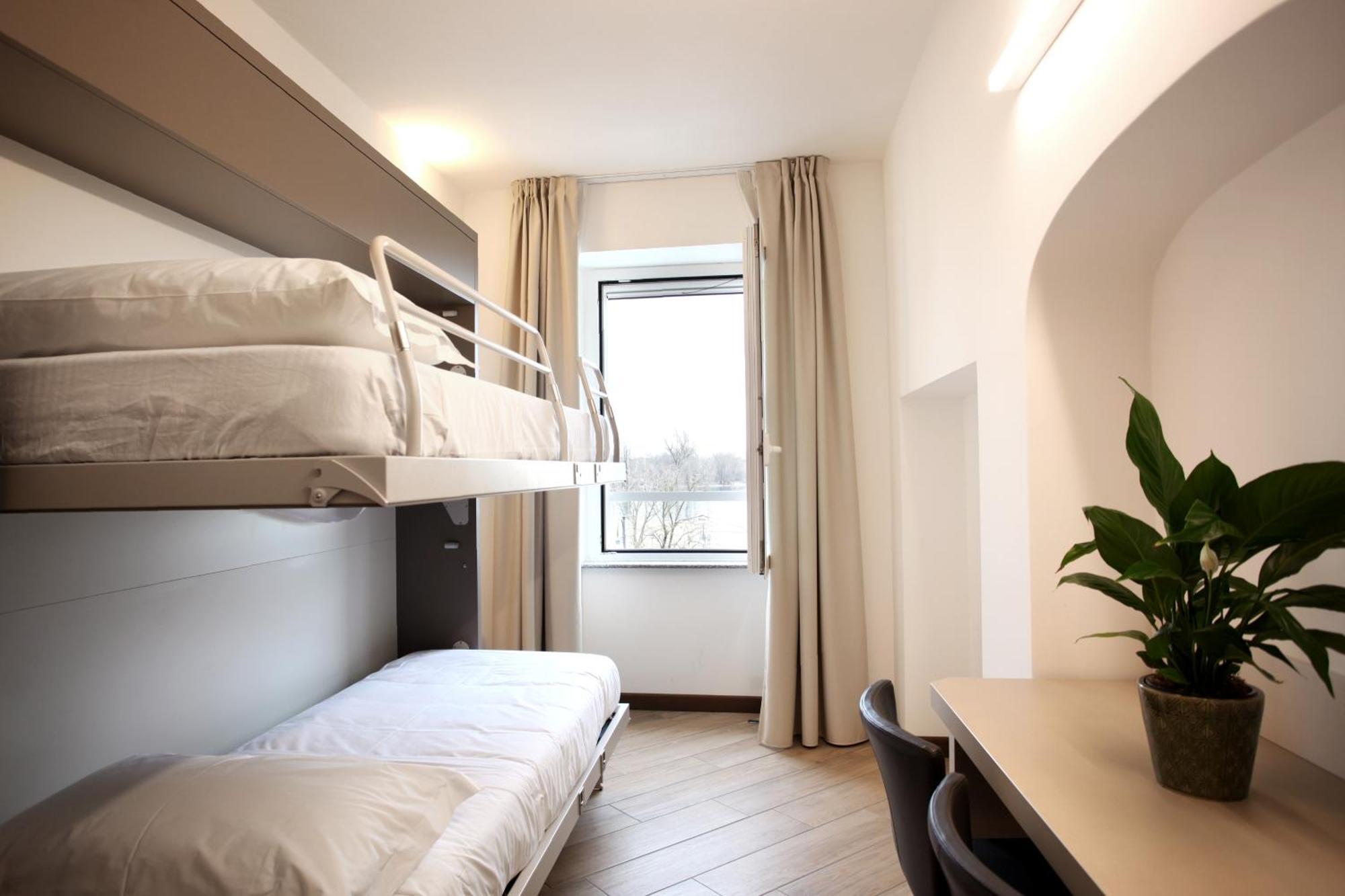 Hotel Ponti Angera Extérieur photo